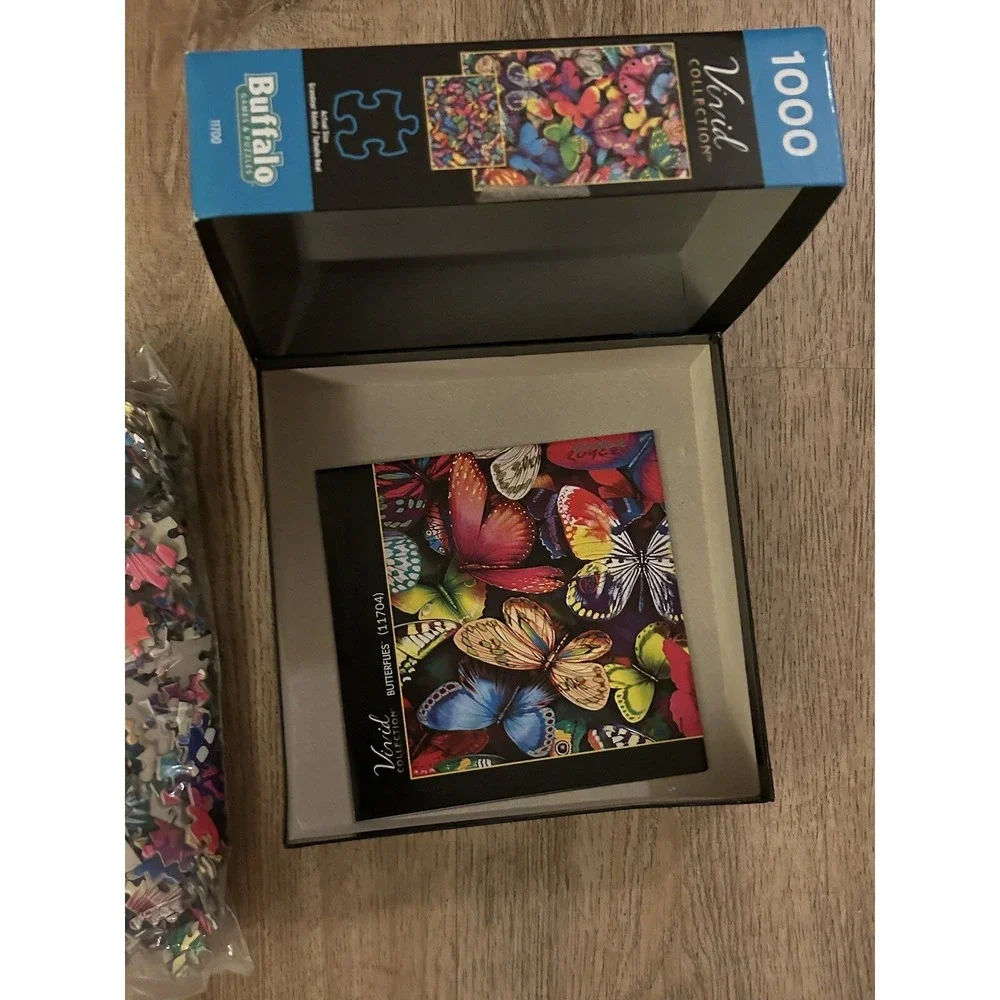 Buffalo - Vivid Collection BUTTERFLIES - NEW - 1000 pc Puzzle Colorful -  1170